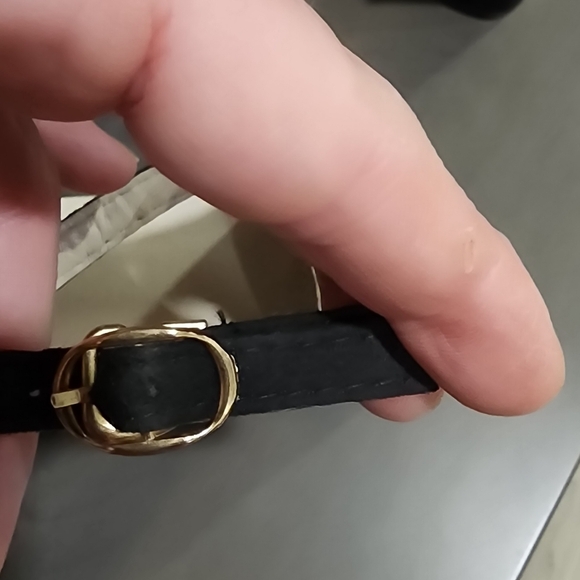 Elegant Black Block Heel Sandals - Picture 5 of 7